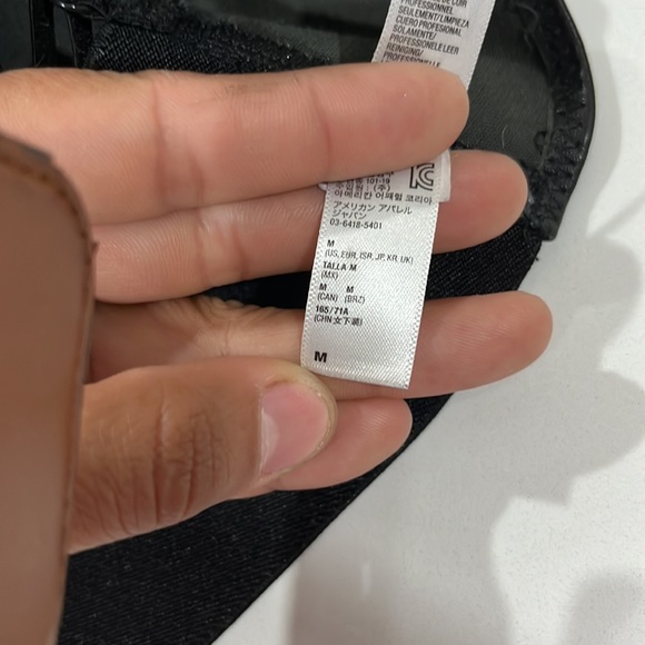 Very cute Top straps and stretch band in the back - Picture 5 of 5